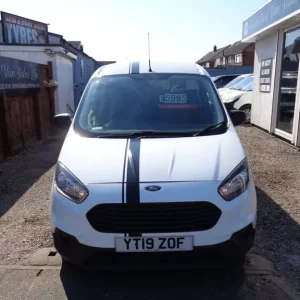 2019 Ford Transit Courier 1.5 TDCI Panel Van 5-door Diesel Manual Euro 6 - Image 2