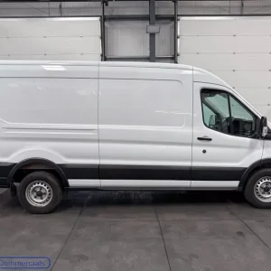 2022 Ford Transit 2.0 EcoBlue Leader Panel Van 5dr Diesel Manual RWD - Image 2