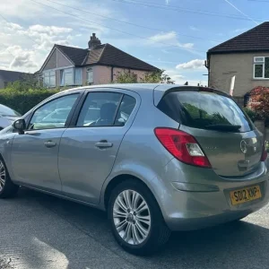 2012 Vauxhall Corsa 1.2 ecoFLEX SE 5-door hatchback with start-stop - Image 4