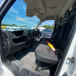 2015 Peugeot Boxer 335 L3 HDi Luton Box Van - Image 3