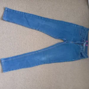 Women's trousers and top - Image 2