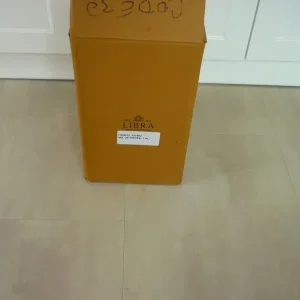 PAIR OF LARGE BLUE GLASS HURRICANE HOLDERS IN BOX - Image 7