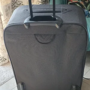 Large Antler Suitcase, dog tooth pattern, good condition - Image 2