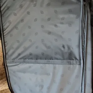 Large Antler Suitcase, dog tooth pattern, good condition - Image 7
