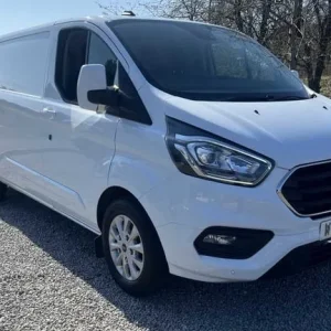 2023 Ford Transit Custom 2.0 EcoBlue 170ps Low Roof Limited Van Auto Diesel - Image 3