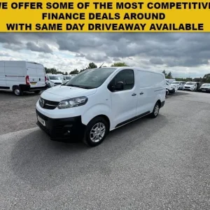 2021 Vauxhall Vivaro 1.5 Turbo D 2900 Dynamic Panel Van 6DR Diesel Manual - Image 3