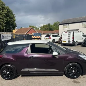 2015 Citroen DS3 1.2 PureTech DStyle Plus Hatchback - Image 5