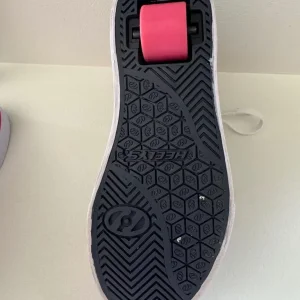 Heelys Boxed in good condition - Image 4