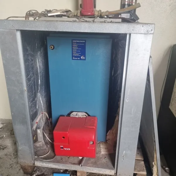 Warm flow oil boiler