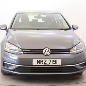 2018 Volkswagen Golf 1.5 TSI EVO SE with Nav and DSG - Image 2