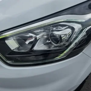 2022 Ford Transit Custom 300 Limited P/V ECOBLUE 170 Automatic with Twin Doors and Tailgate - Image 7