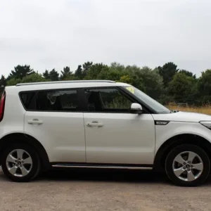 2018 Kia Soul 1 Hatchback Petrol Manual - Image 2