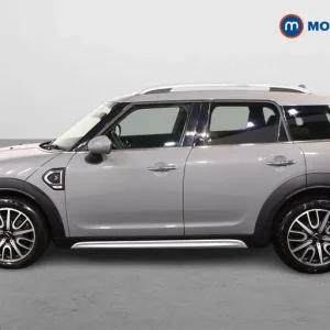 2019 MINI Countryman 2.0 Cooper S Sport 5dr with Comfort-Nav-Plus Pack - Image 4