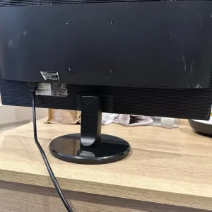 Acer 24 inch monitor - Image 2