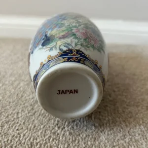 Peacock vase - Image 2