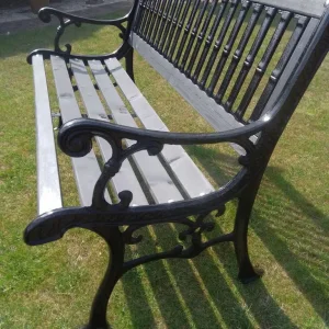 Garden bench - Image 2