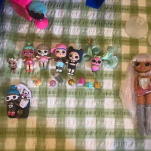 LOL Surprise glamper van with extra dolls - Image 2