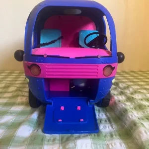 LOL Surprise glamper van with extra dolls - Image 7