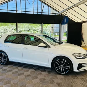 2017 Volkswagen Golf GTD TDI 2.0L Semi-Auto 5-door Hatchback - Image 3