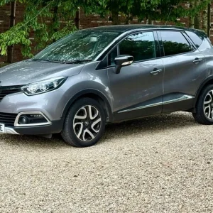 2016 Renault Captur 1.2 Automatic SUV with Nav and Leather Seats