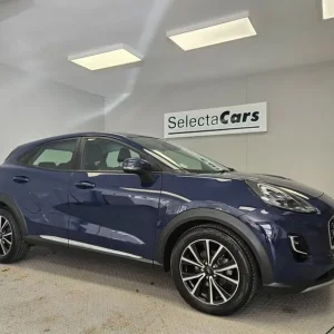 2022 Ford Puma 1.0T EcoBoost MHEV Titanium 5-door hatchback