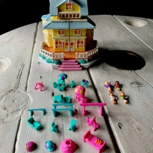Vintage Polly pockets