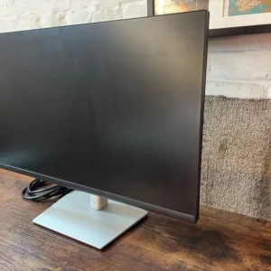 Dell 27 Inch Monitor - Image 4
