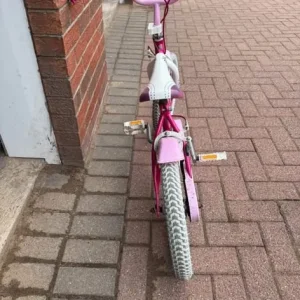 Girls 16inch bike - Image 4