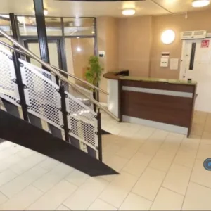 2 bedroom flat with balcony and secure parking in Louth, East Lindsey - Image 8