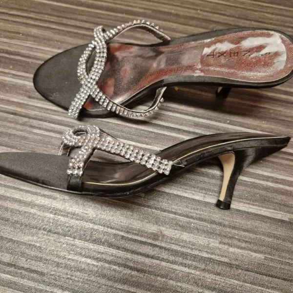 Next shoes size 5