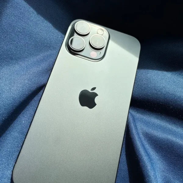 Apple iPhone 16 Pro Max