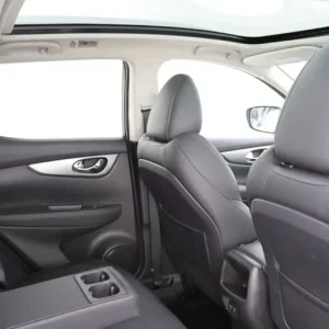 2020 Nissan Qashqai 1.3 DIG-T Tekna SUV - Image 2