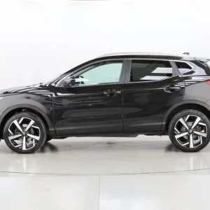 2020 Nissan Qashqai 1.3 DIG-T Tekna SUV - Image 7