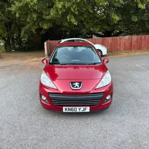 PEUGEOT 207 1.6 Diesel Manual - Image 2