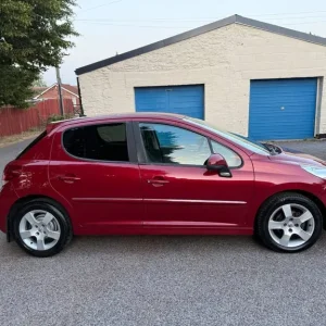 PEUGEOT 207 1.6 Diesel Manual - Image 7