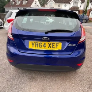2014 Ford Fiesta 1.25 Zetec 5-door hatchback manual - Image 4