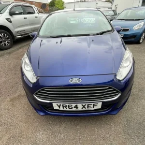 2014 Ford Fiesta 1.25 Zetec 5-door hatchback manual - Image 7