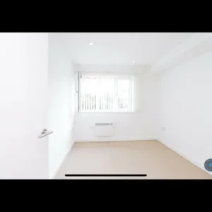 2 bedroom flat in Regency Court, Newhaven-East Sussex, Transit Road (2 bed) - Image 6