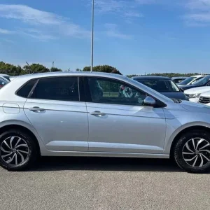 2023 Volkswagen Polo 1.0 TSI Life 5-door DSG hatchback - Image 4