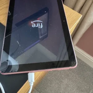 Amazon Fire HD 8 32GB tablet - Image 2