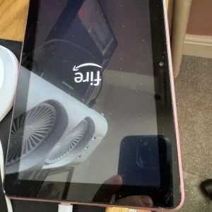 Amazon Fire HD 8 32GB tablet - Image 3