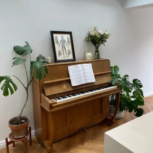 Russell London Upright Piano - Image 5