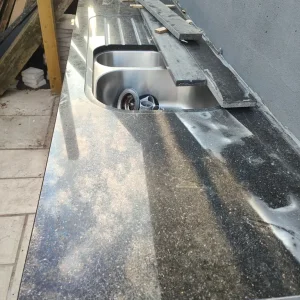 Granite worktop and slab - Image 3