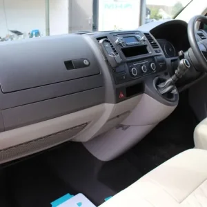 2013 Volkswagen Transporter 2.0 TDI 4MOTION Van - Image 8