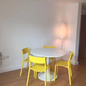 3 bed student apartment - Image 2