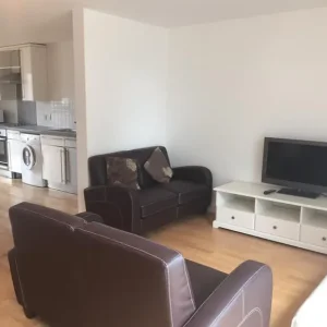 3 bed student apartment - Image 7