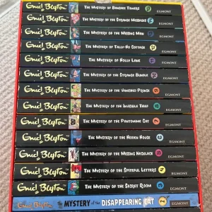 Enid Blyton box set of books - Image 4