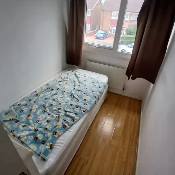 Single Room With All Bills Covered Near Eastfield Station