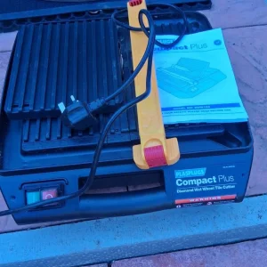 Electric tile cutter - Image 2