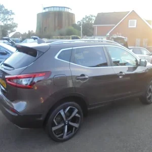 2019 Nissan Qashqai Tekna+ DiG-T 5-door DCT Auto Petrol - Image 8